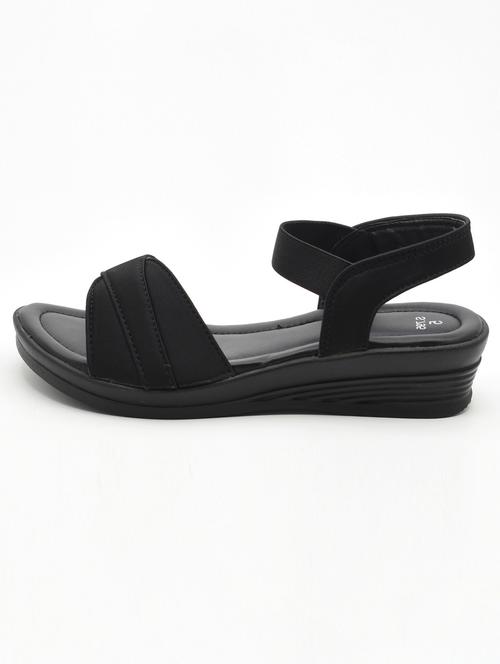 women solid back strap sandals - 21718213 - Very Small Image - 1