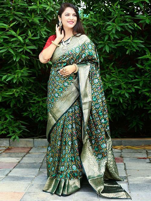 women self design patola saree with blouse - 21722801 - Very Small Image - 1