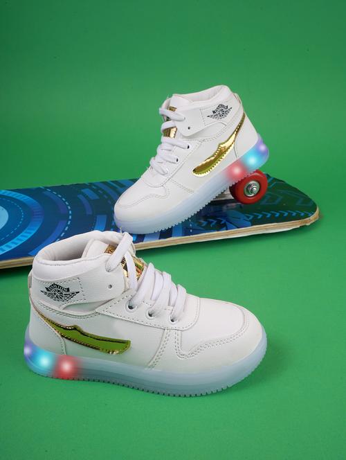 boys velcro led light-up sneaker - 21750917 - Very Small Image - 1