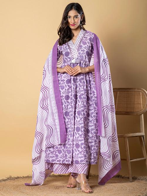 women three quarter sleeve kurta palazzo with dupatta set - 21766774 - Very Small Image - 1