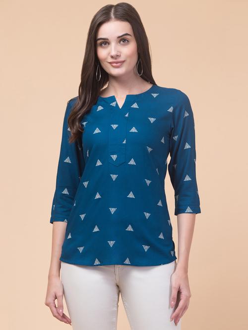 women three quarter sleeve straight kurti - 21768157 - Very Small Image - 1