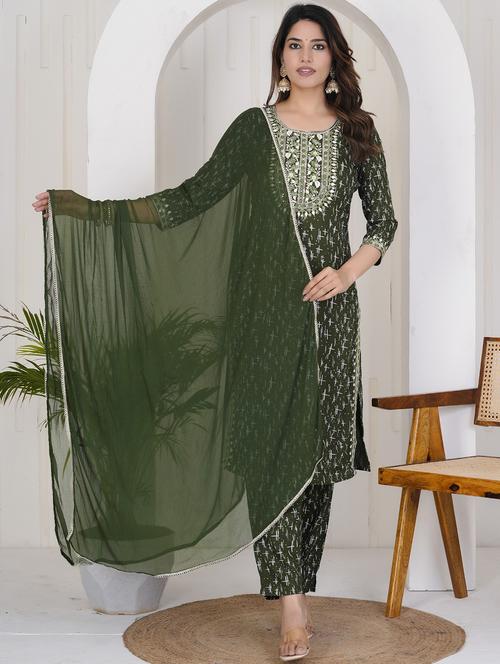 women three quarter sleeve kurta pant with dupatta set - 21785069 - Very Small Image - 1