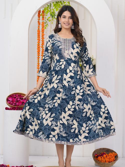 women embroidered three quarter sleeve ethnic dress - 21785112 - Very Small Image - 1