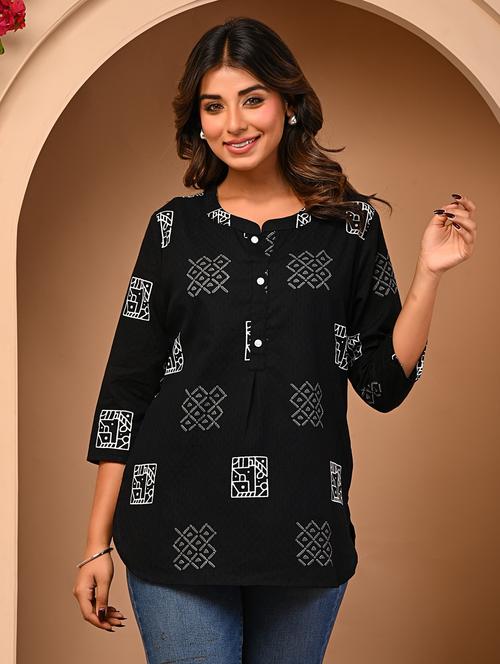 women three quarter sleeve a-line kurti - 21785145 - Very Small Image - 1