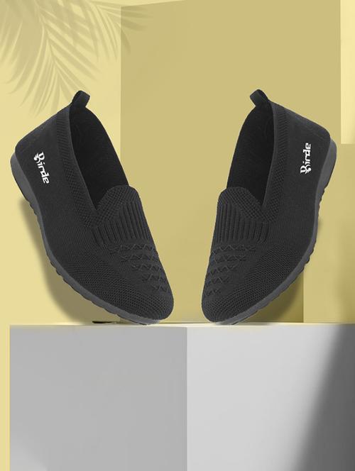 women black slip on casual shoe - 21840507 - Very Small Image - 1