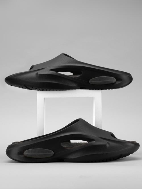 men black slip on slider - 21840512 - Very Small Image - 1