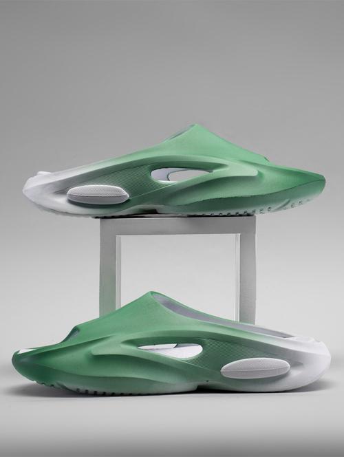 men green slip on slider - 21840518 - Very Small Image - 1