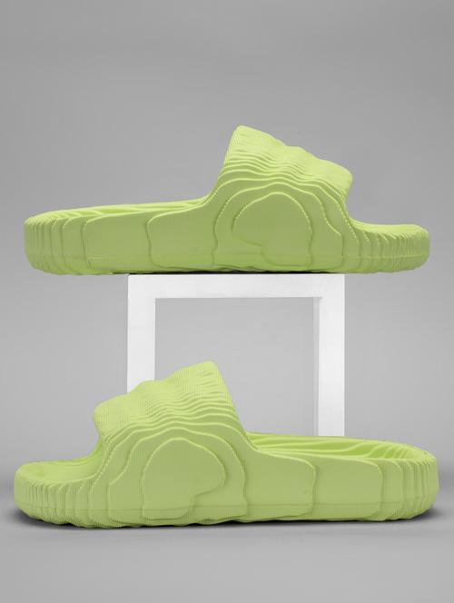 men solid slip on slider - 21840523 - Very Small Image - 1