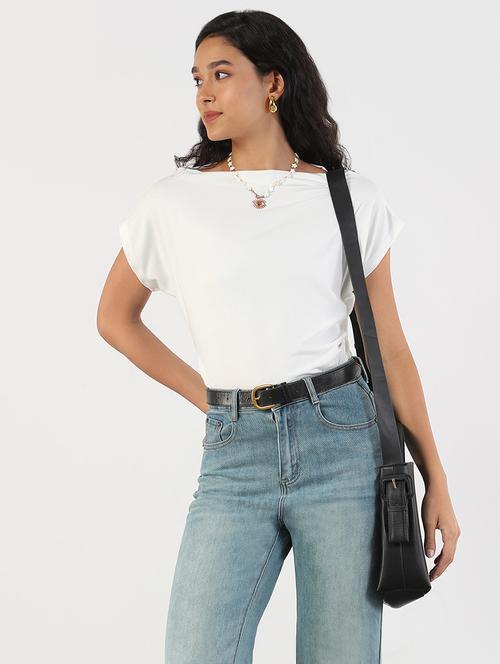 Women Solid Boat Neck Regular Top - 21843042 - Very Small Image - 1