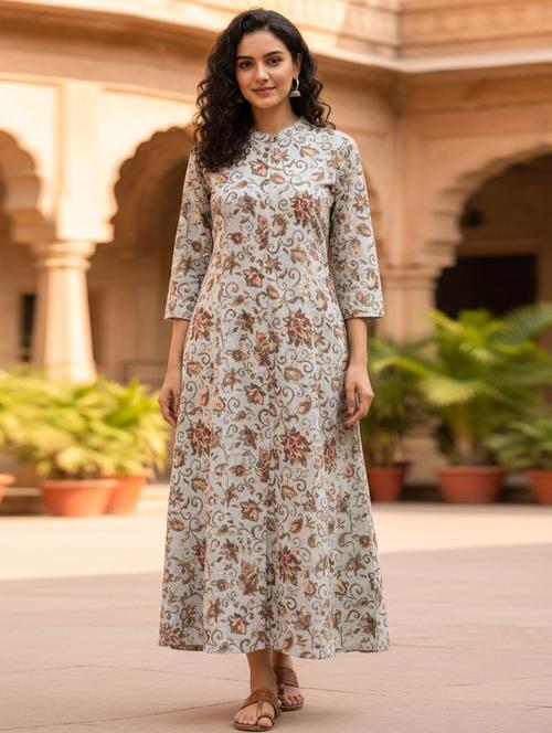 Women Floral Print Flared Kurta - 21863218 - Very Small Image - 1