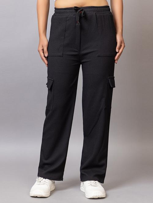 women solid mid rise regular fit cargo - 21869870 - Very Small Image - 1