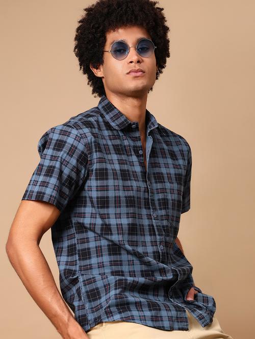men checkered short sleeve collared casual shirt - 21873717 - Very Small Image - 1