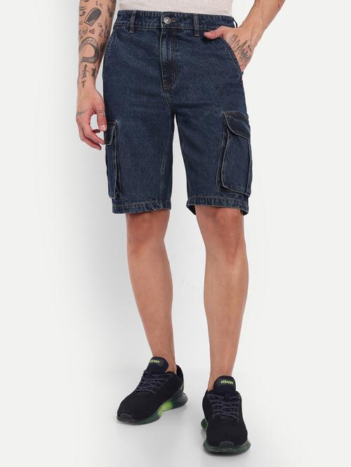Men Solid Mid Rise Regular Fit Cargo Short - 21881118 - Very Small Image - 1