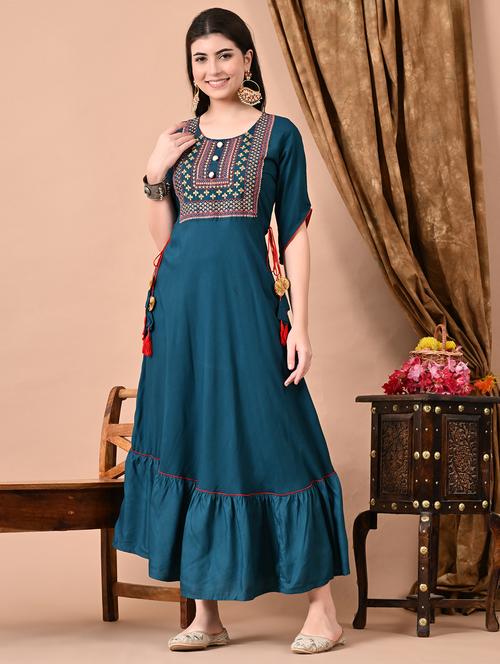 women embroidered short sleeve tiered ethnic dress - 21898995 - Very Small Image - 1