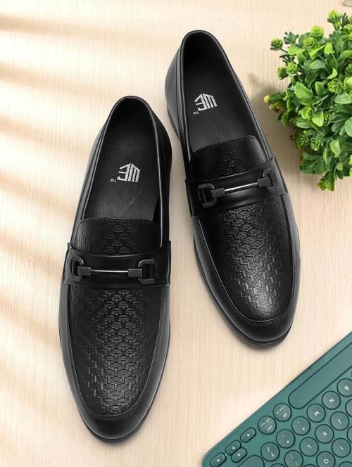 men black textured slip on horsebit loafer - 21911734 - Very Small Image - 1