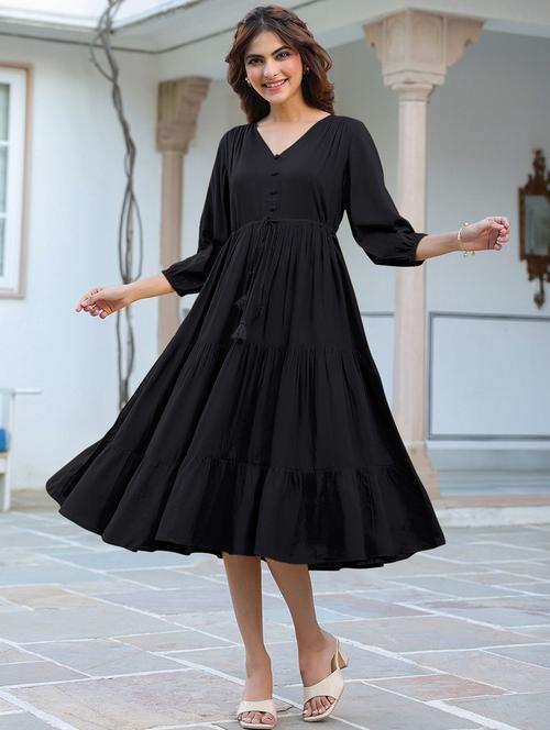 women solid puff sleeves tiered dress  - 21913586 - Very Small Image - 1