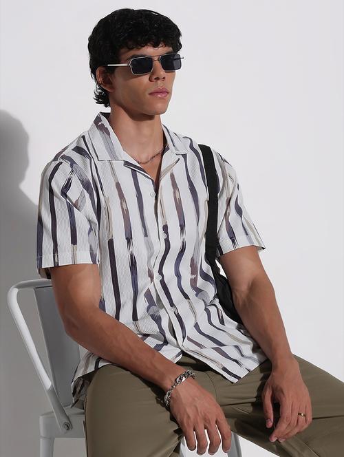 men printed cuban collar short sleeve loose fit shirt - 21923981 - Very Small Image - 1