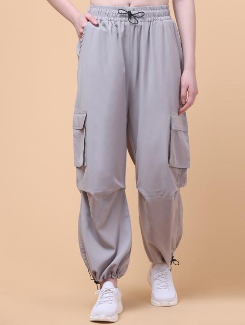 women solid mid rise parachute pant  - 21931503 - Very Small Image - 1