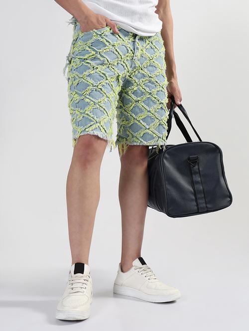 men blue geometric low rise regular fit shorts - 21933429 - Very Small Image - 1