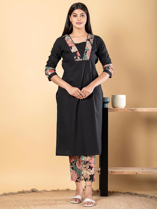 women three quarter sleeve kurta pant set - 21962182 - Very Small Image - 1