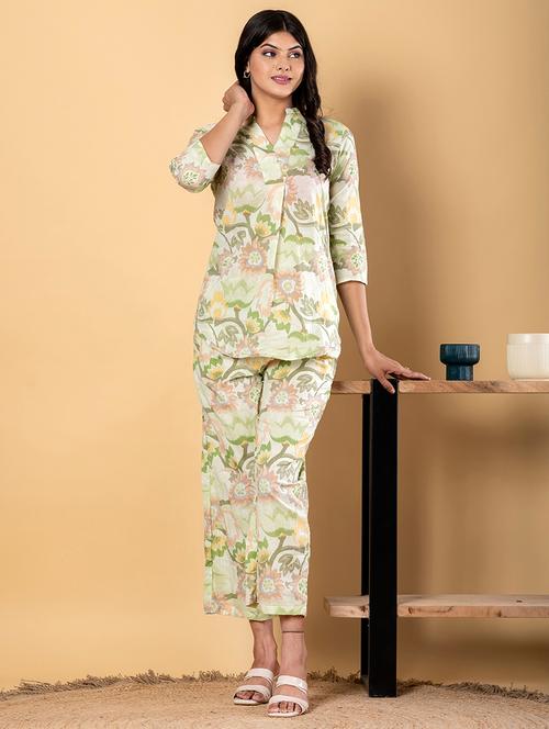 women three quarter sleeve ethnic co-ord set - 21962350 - Very Small Image - 1