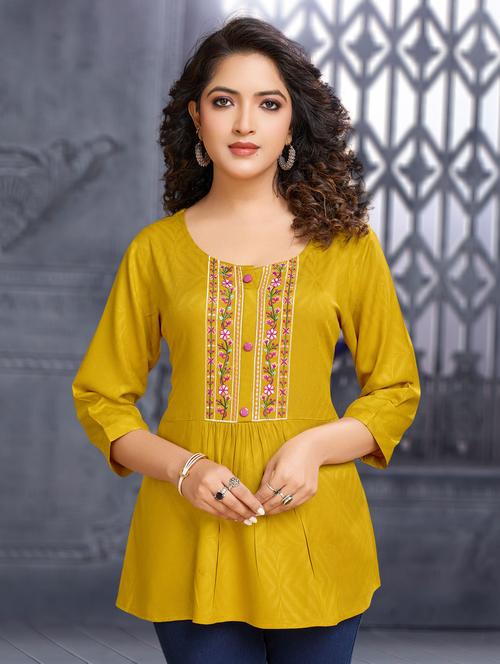 women embroidered round neck a-line kurti - 21967113 - Very Small Image - 1