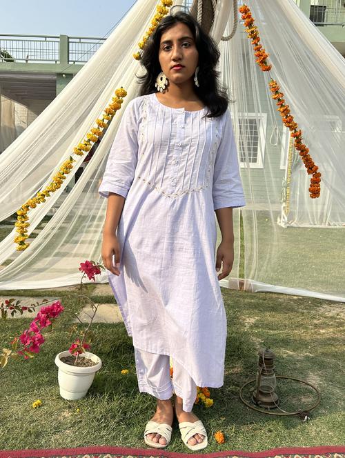women solid with work three quarter sleeve a-line kurta - 21974954 - Very Small Image - 1