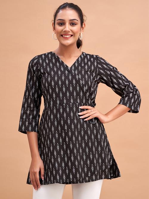 women printed three quarter sleeve angrakha kurti - 21978632 - Very Small Image - 1