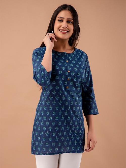 women printed three quarter sleeve straight kurti - 21979043 - Very Small Image - 1