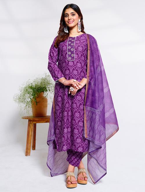 women printed three quarter sleeve kurta pant with dupatta set - 22014223 - Very Small Image - 1