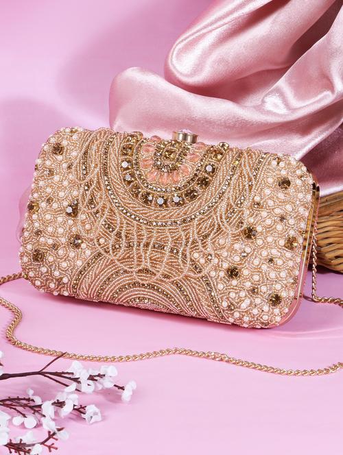 women embellished clutch - 22041158 - Very Small Image - 1
