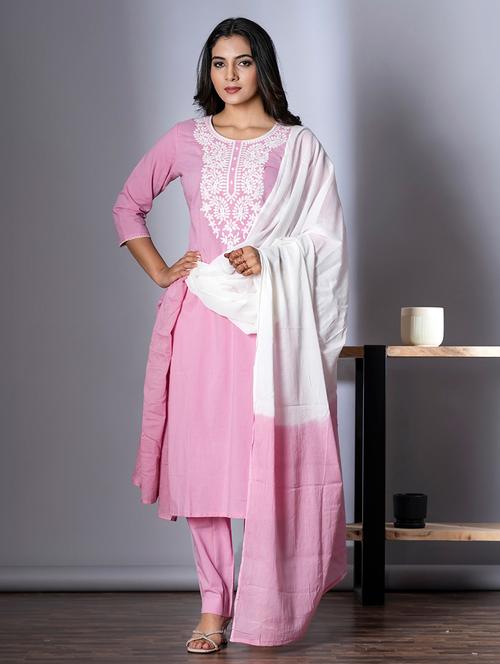 women three quarter sleeve kurta and pant with dupatta  - 22058231 - Very Small Image - 1