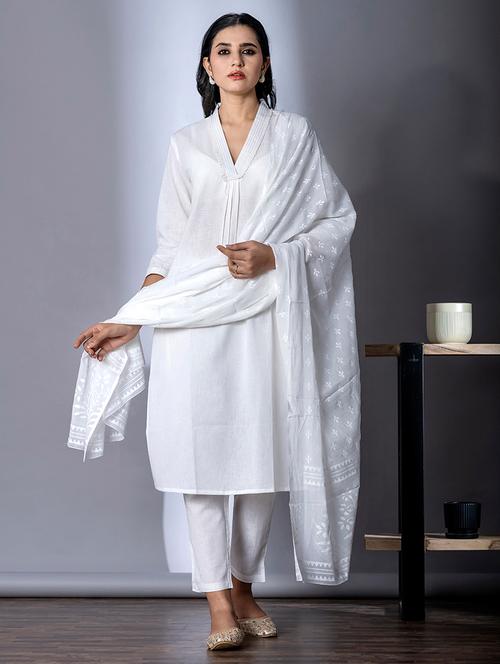 Women Three Quarter Sleeve Kurta And Pant With Dupatta - 22058245 - Very Small Image - 1