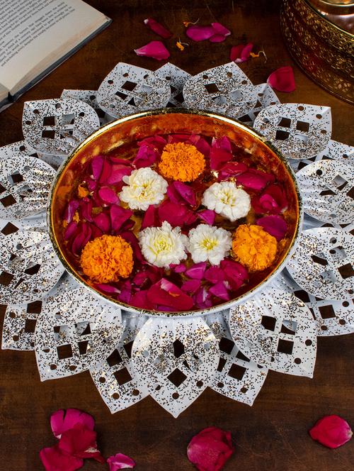 lotus shape decorative urli for home decor - 22065702 - Very Small Image - 1