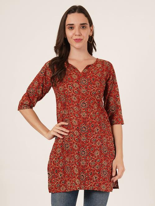 women printed three quarter sleeve straight kurti - 22068310 - Very Small Image - 1