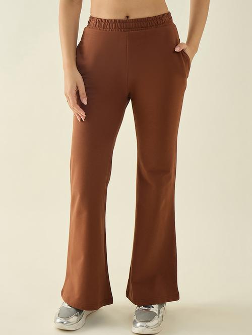 women solid mid rise bootcut trouser - 22068835 - Very Small Image - 1