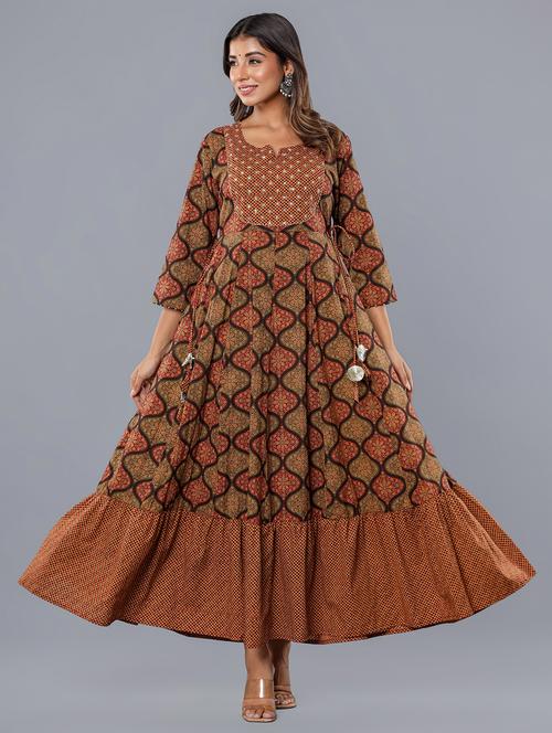 women printed three quarter sleeve tiered ethnic dress - 22071555 - Very Small Image - 1