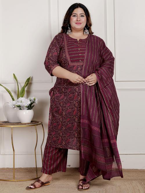 women paisley printed three quarter sleeve kurta pant with dupatta set - 22076550 - Very Small Image - 1
