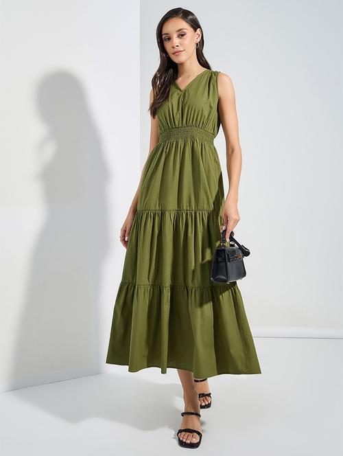 women solid sleeveless tiered dress - 22077627 - Very Small Image - 1