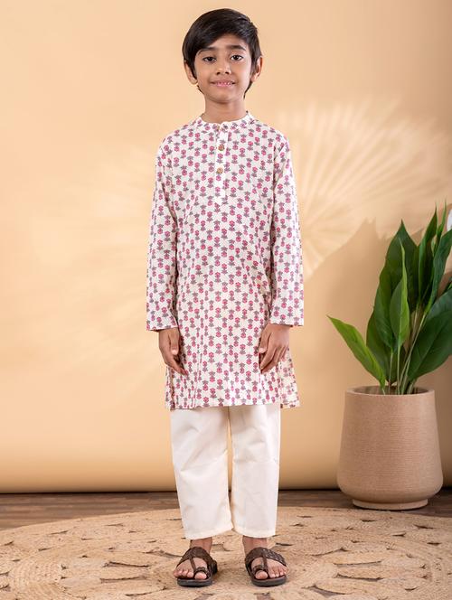 Boys Printed Mandarin Neck Kurta Pyjama Set - 22092342 - Very Small Image - 1