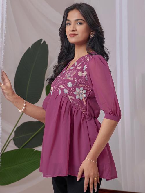 women embroidered v neck ethnic top - 22100796 - Very Small Image - 1