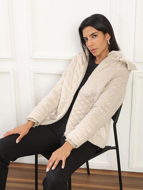 globus women white mock neck winter wear insulator puffer jacket with detachable soft functional hood - 22141466 - Very Small Image - 1