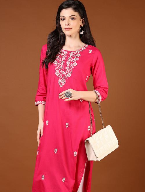 Women Solid With Work Three Quarter Sleeve Straight Kurta - 22162931 - Very Small Image - 1