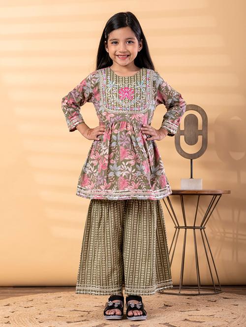 Girls Printed Long Sleeve Kurta And Sharara Set - 22187759 - Very Small Image - 1