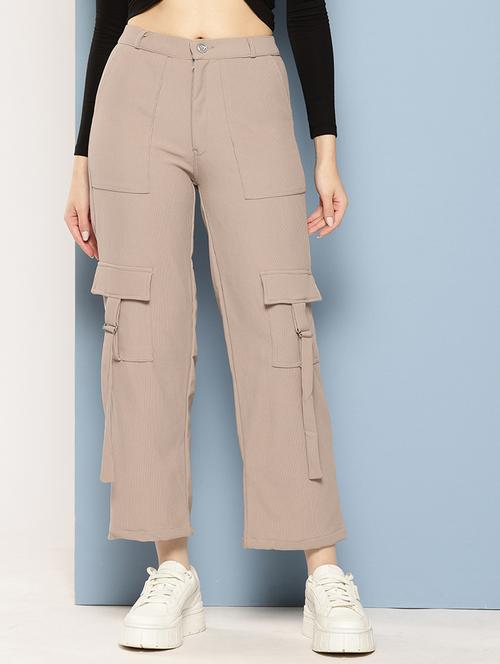 women solid mid rise regular fit cargo - 22224854 - Very Small Image - 1