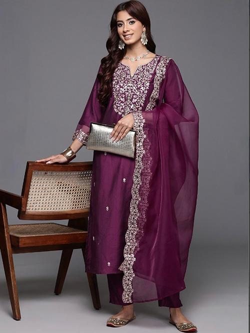 Women Solid With Work Three Quarter Sleeve Kurta Pant With Dupatta Set - 22253577 - Very Small Image - 1