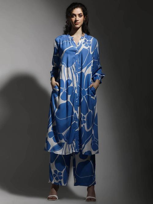 Women Floral Three Quarter Sleeve Kurta Pant Set - 22273587 - Very Small Image - 1