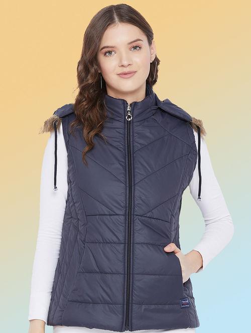 women solid sleeveless hooded quilted jacket - 22291362 - Very Small Image - 1