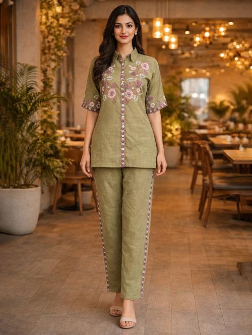 women solid with work short sleeve ethnic co-ord set - 22346510 - Very Small Image - 1