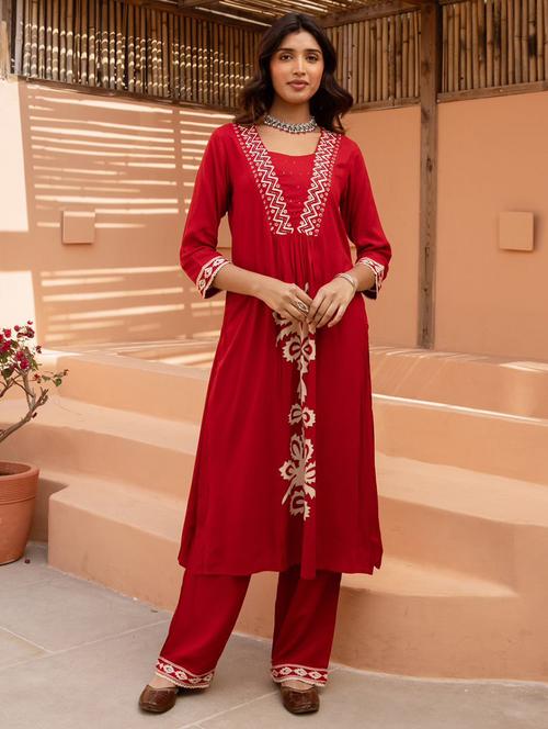 Women Printed Kurta And Pant Set - 22379726 - Very Small Image - 1